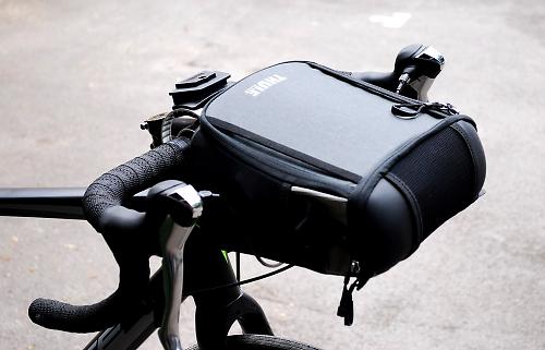 Thule pack n pedal best sale seat bag